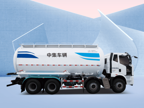 中集車輛粉罐家族實力登場，揭秘粉粒物料運輸車的"高效可靠"之道！